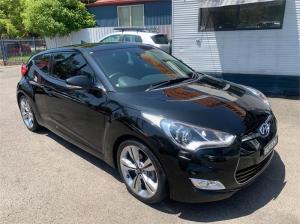 2013 Hyundai Veloster Hatchback + FS3